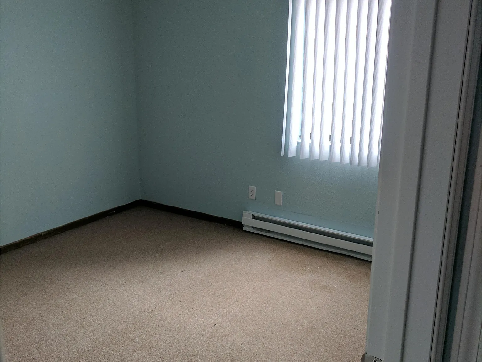 108 Hager Ave - 8 — Photo 2