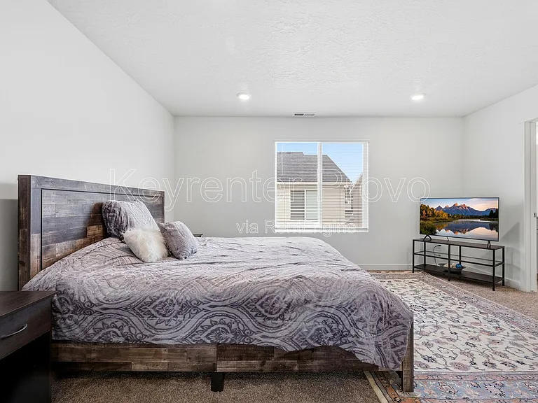 522 N Scuttlebutt Ln — Photo 21