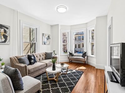 29 Roberts Rd, Cambridge, MA, 02138
