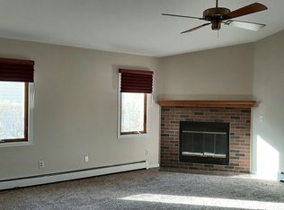 544 Norman Dr, Cary, IL
