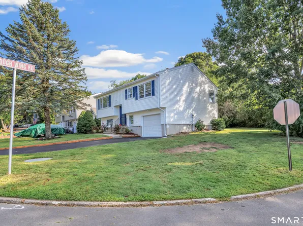 77 Meadow Lark Road, Naugatuck, CT 06770