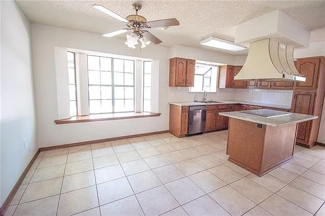 11390 Quail Run — Photo 7