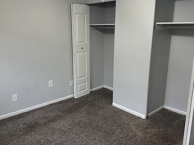 3333 Breckenridge Ln #4 — Photo 5