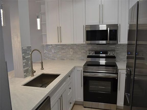 5th image of 2336 Anchor Ct #2805