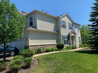 721 S Jade Ln, Round Lake, IL 60073