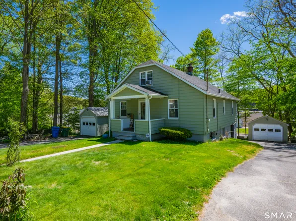 111 Perkins Avenue, Waterbury, CT 06704