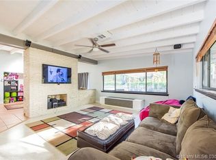 540 Holly Ln, Plantation, FL 33317