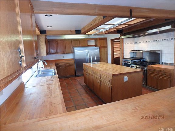 5th image of 40212 107th St W