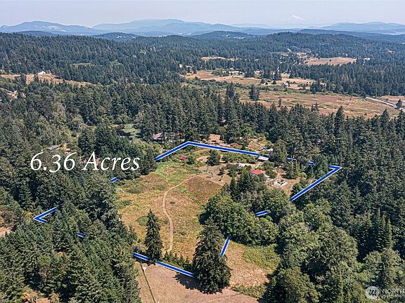 3rd image of 137 Skottowe Lane