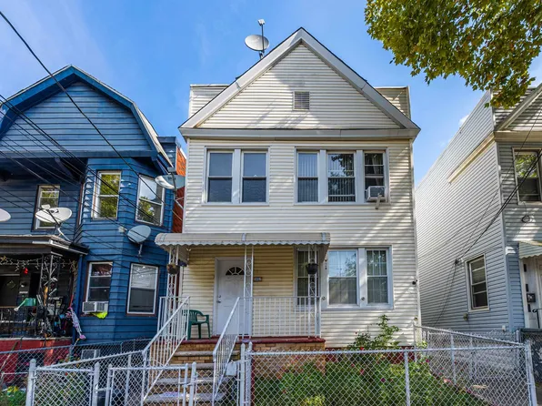 42 New St, Jersey City, NJ 07305