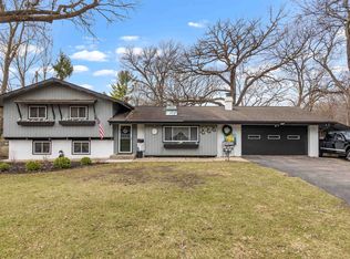 1708 Parkview Ave, Rockford, IL 61107