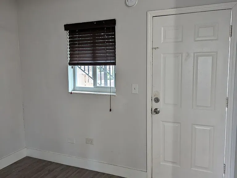 110 Antiquera Ave — Photo 5
