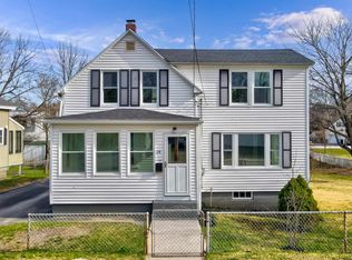 24 Riverside Ave, Hudson, NH 03051