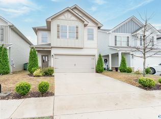 7211 Elmcroft Ave NW, Huntsville, AL 35806