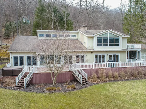 1909 Marsh Hill Rd, Mc Henry, MD 21541