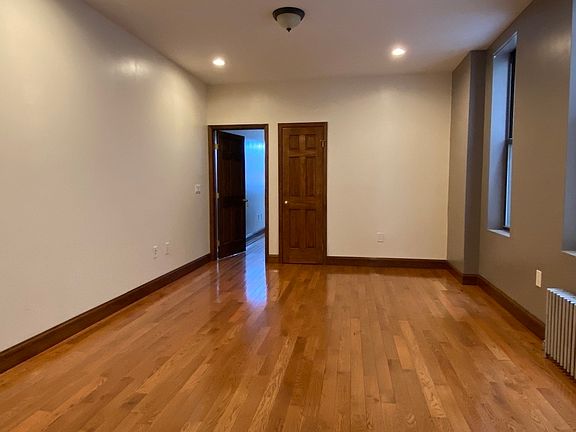 2nd image of 55 Irving Ave #2