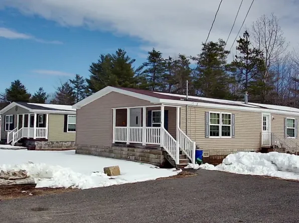 16 Commodore Drive, Biddeford, ME 04005