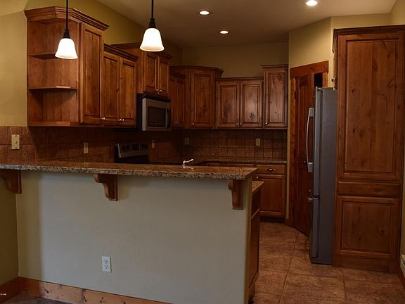 2nd image of 629 Valley Centre Dr Unit 1