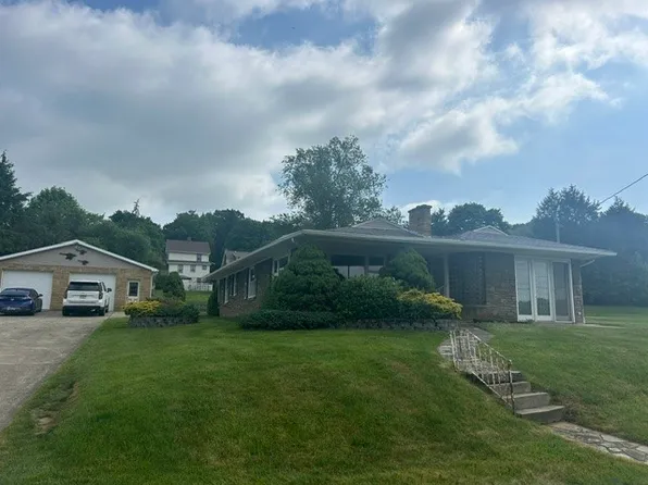 817 North St, Meadville, PA 16335