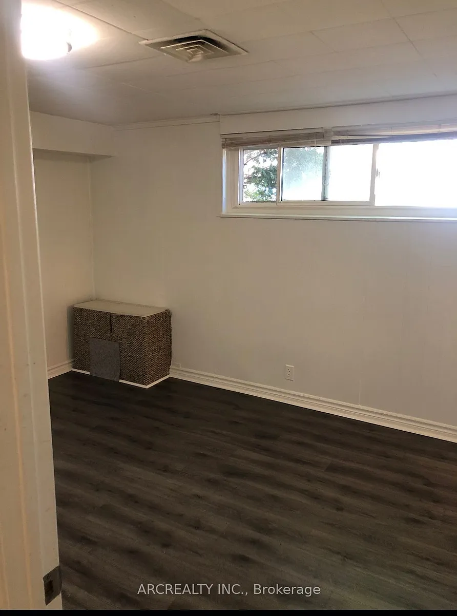 Building Photo - 218 Altamira Rd #LOWER LEVEL
