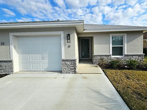 23 Rosecroft Ln #B Photo 1