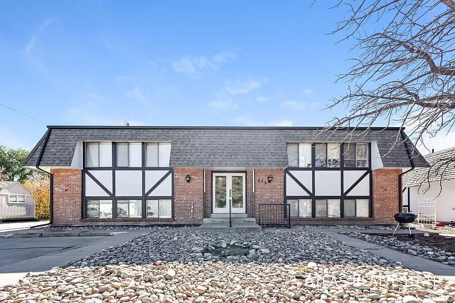 632 South Street — Photo 3