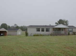 7501 Hollow Springs Rd, Bradyville, TN 37026
