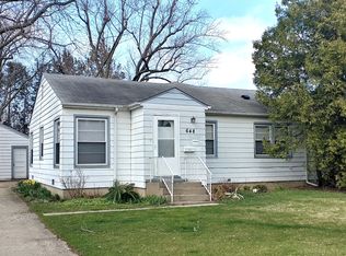 648 Greenview Ave, Des Plaines, IL 60016