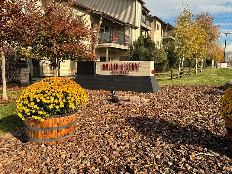 Mullan Reserve Apartments — Photo 29