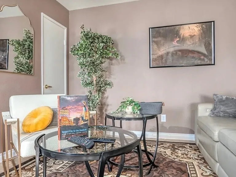 4674 Monterey Cir #1 — Photo 4