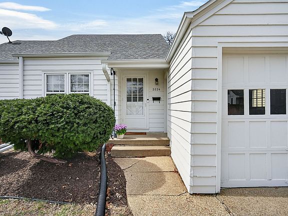 2nd image of 2824 35th St