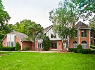 5432 N Tall Oaks Dr, Long Grove, IL 60047