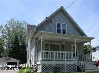 1317 Waugoo Ave #1, Oshkosh, WI 54901