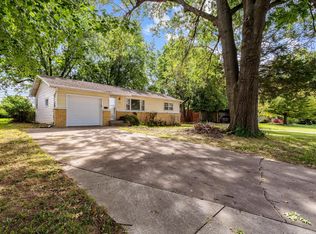 742 N Burton Ave, Springfield, MO 65802