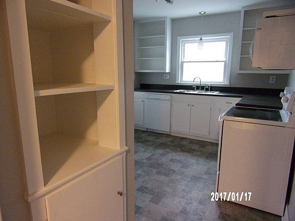 4th image of 1714 Walker Ave