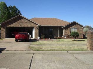 2312 Greenleaf Dr, Bryant, AR 72022