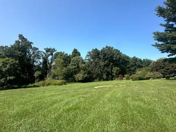 17110 Hunter Green Rd, Upperco, MD 21155