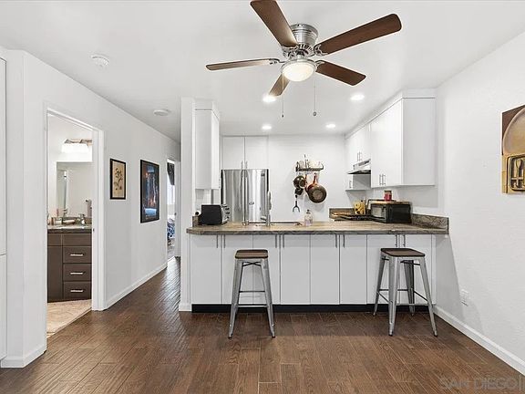 3rd image of 227 50th St APT 11