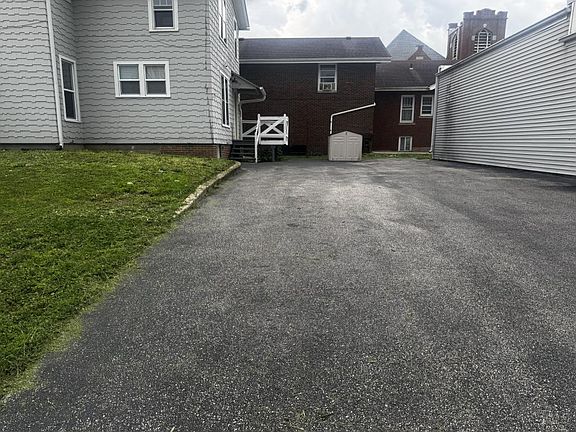 2nd image of 105 University St APT 2