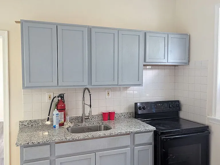 5107 N 13th St — Photo 8