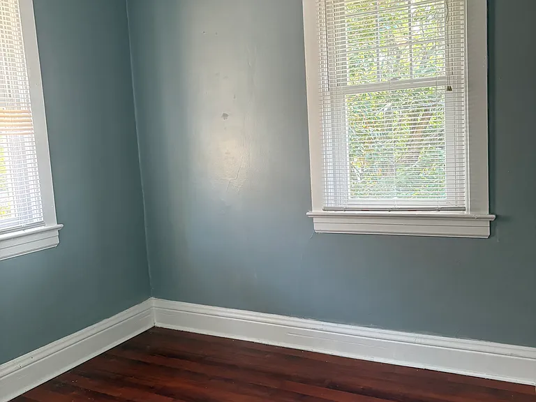 1608 Liberty St — Photo 12