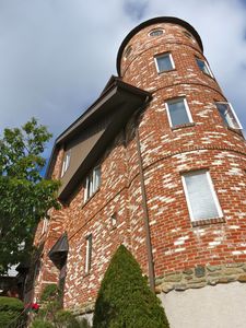 8 Rex Ave APT 10, Philadelphia, PA, 19118