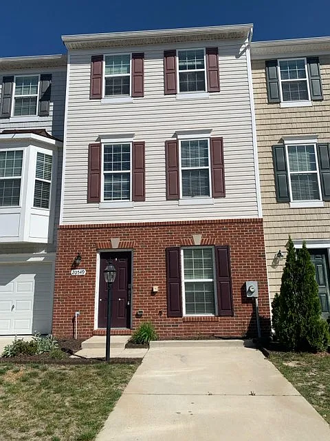 20549 Asheville Dr