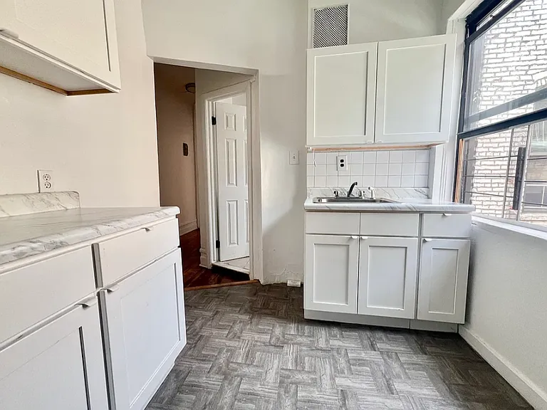526 W 139th St #19 — Photo 11