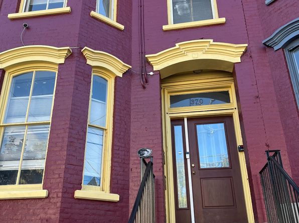 370 Clinton Ave