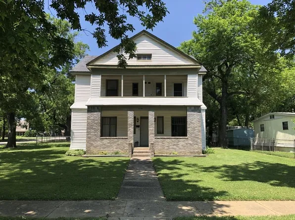 1114 W Delaware Ave, Vinita, OK 74301
