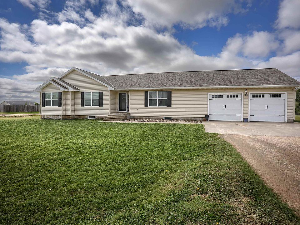 1st image of 2222 S View Dr