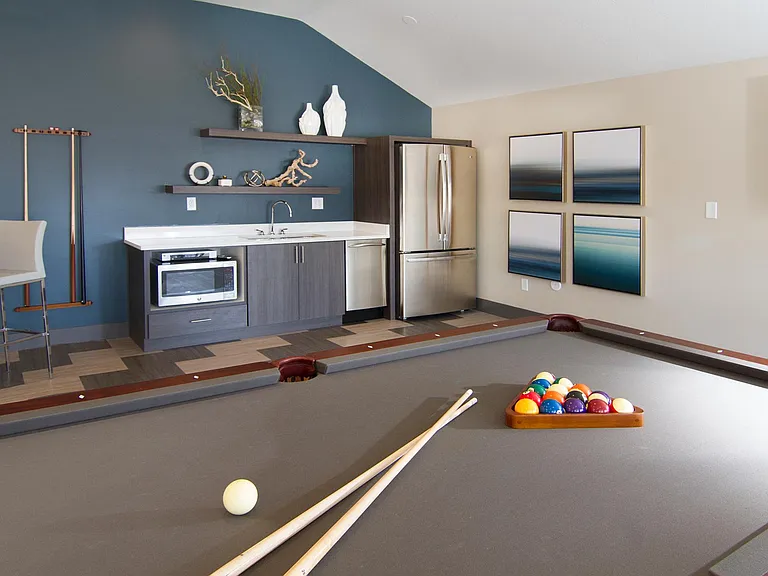 Foothill Place Apartments — Photo 41