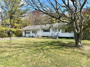 10555 Transit Rd, Pavilion, NY 14525