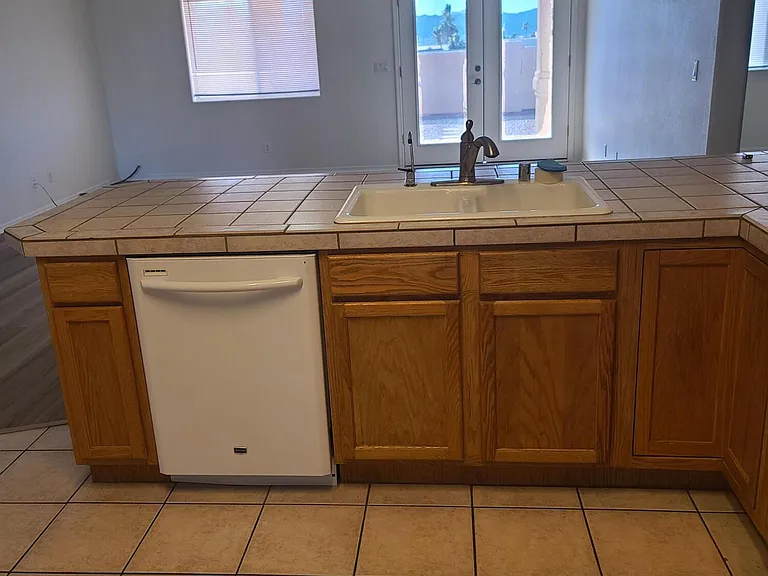 2700 Inca Dr — Photo 8